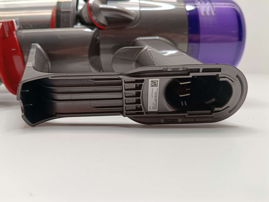 Odkurzacz pionowy Dyson V10 Absolute (USZKODZONY)