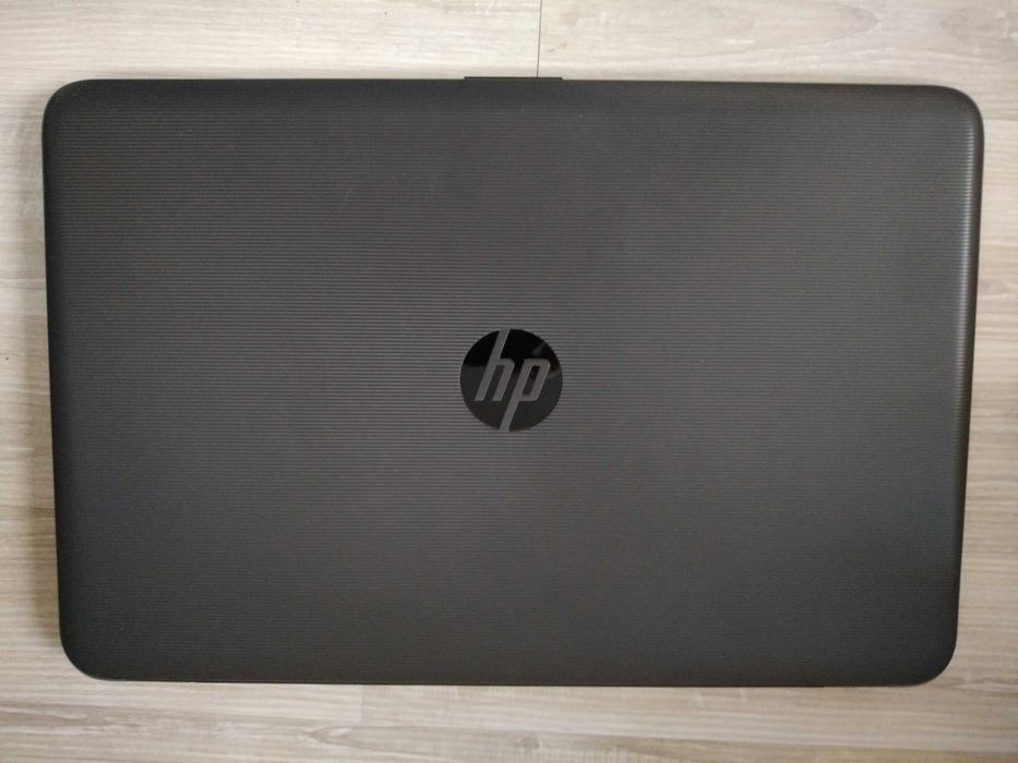 Ноутбук HP 250 G5 працює, можно по запчастинам