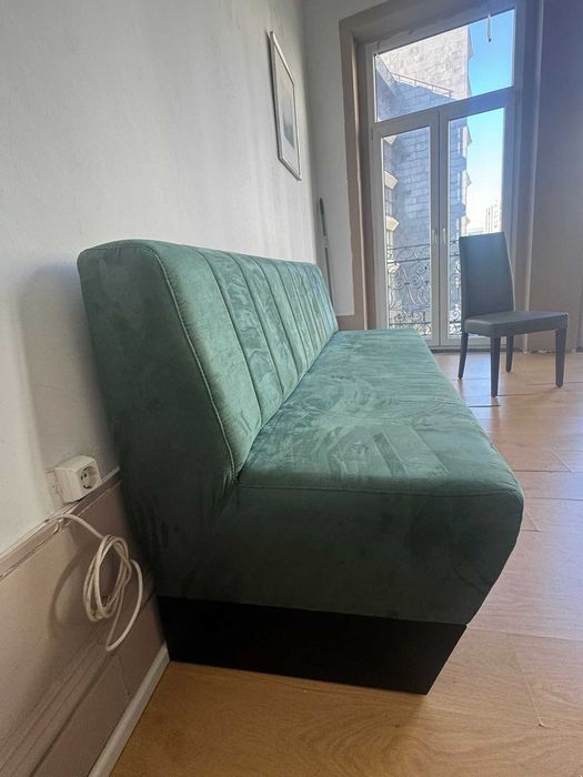 Sofá Restauração – Estilo banco corrida