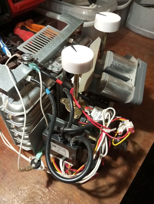 Запчастини для газових колонок