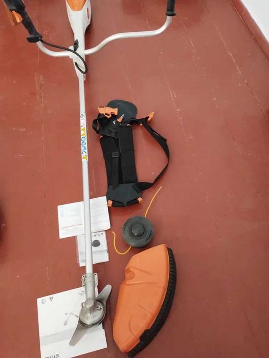 STIHL FSA 135 коса акумуляторна..