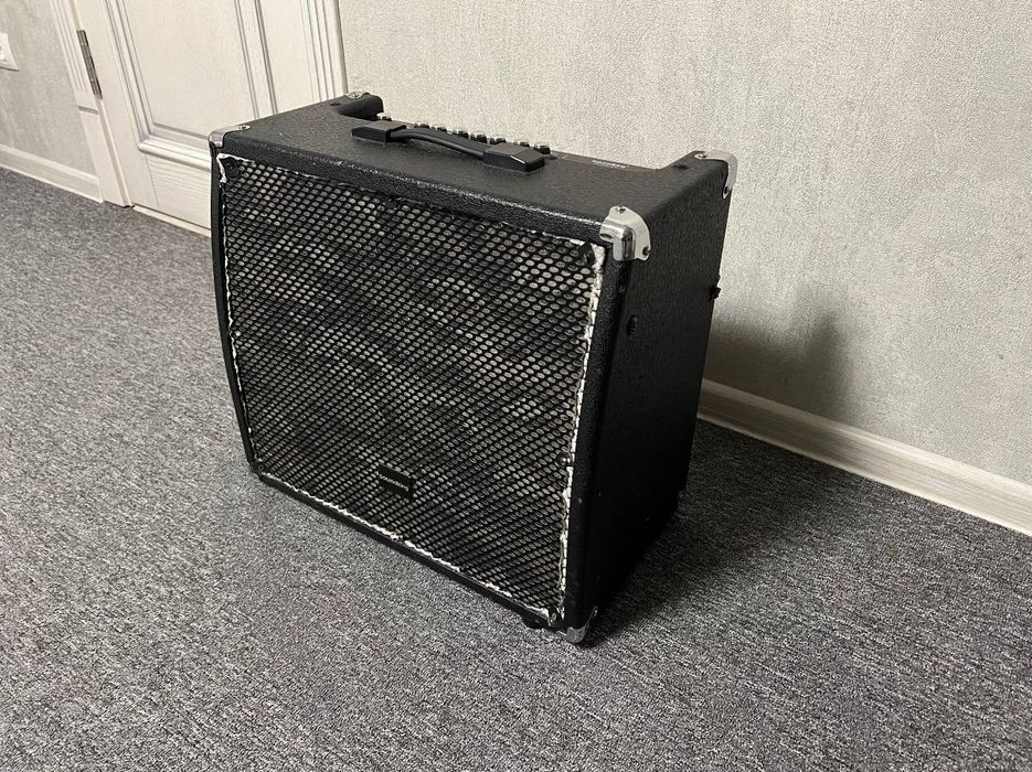 Комбоусилитель Soundking AK60GR