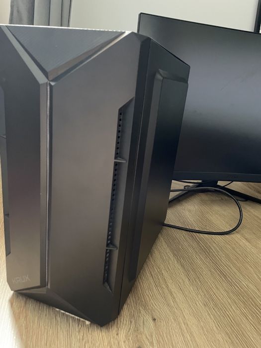 Komputer Krux + Monitor MSI 27 cali
