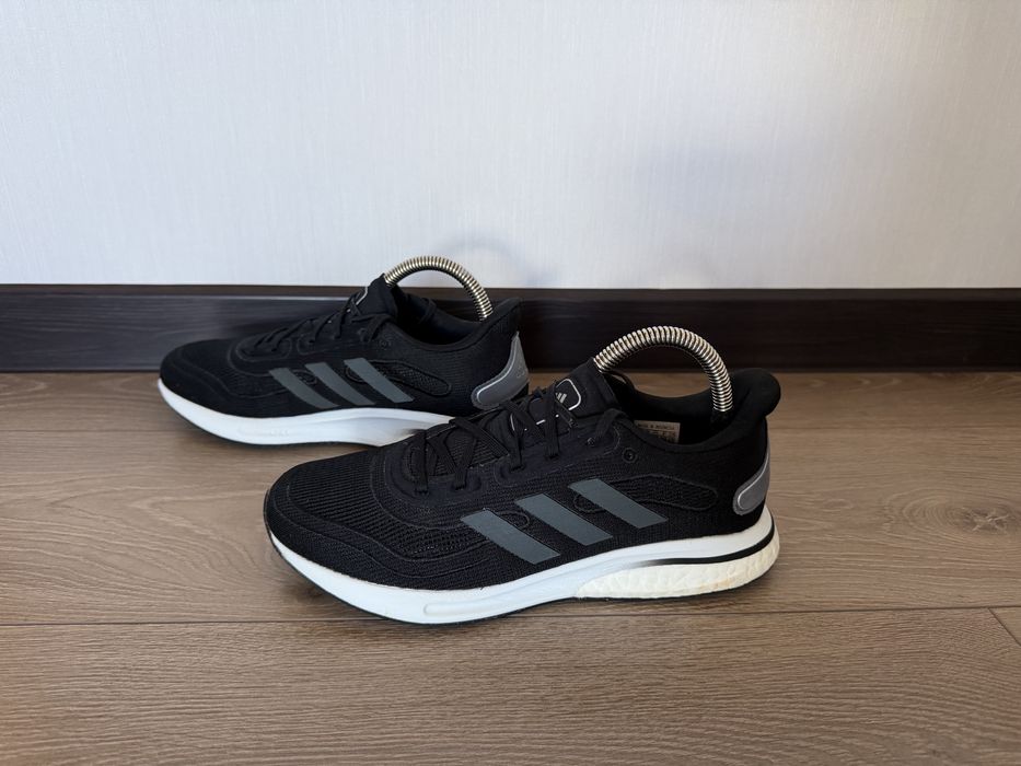 Кросівки adidas 39 розмір