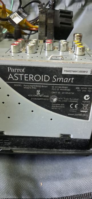 Autoradio parrot
