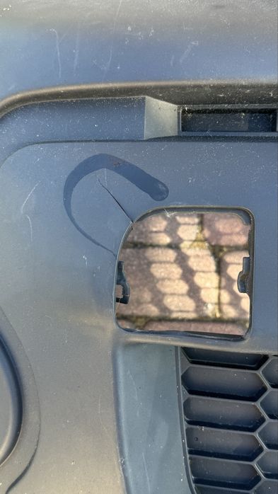 Toyota Proace zderzak przedni i lampy