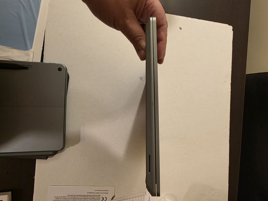 Microsoft Surface Laptop Go 2 i5 (11th Gen) 8/12864551748128003123