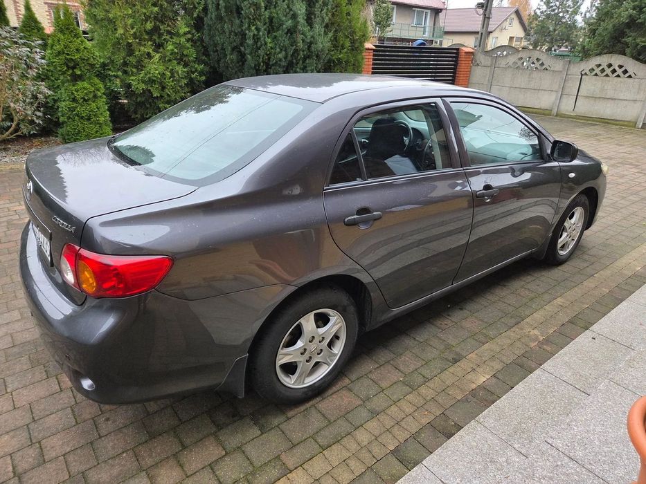 Toyota Corolla Toyota Corolla 1.33 sedan, krajowa salon PL, w oryginale, 2010