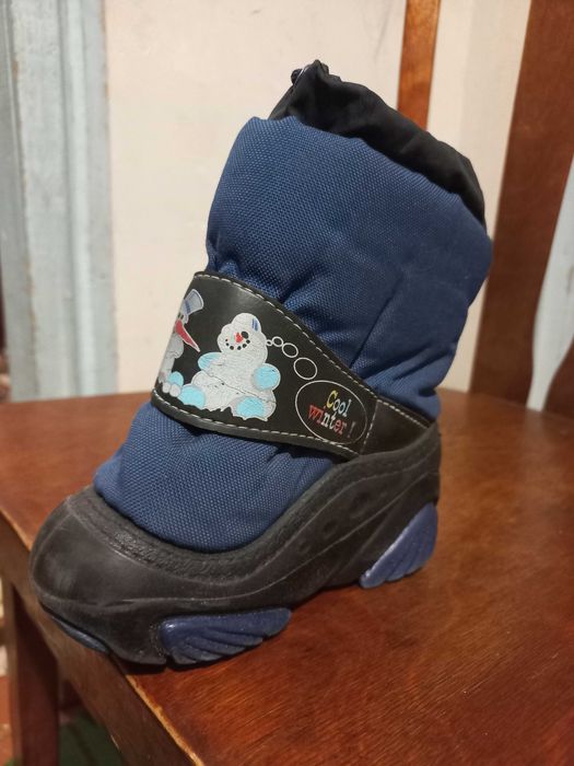 Дутики, сапожки теплі