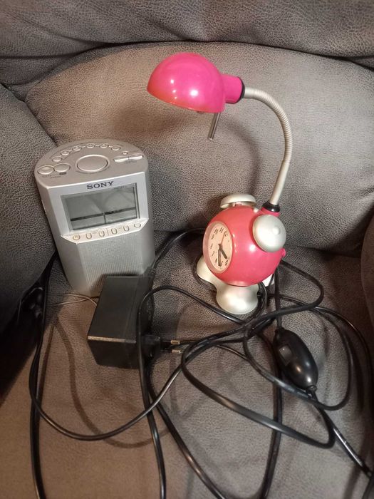 Rádio Sony + Despertador C/luz