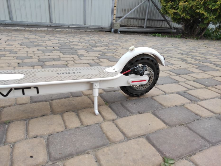 Електросамокат Forte VT1 White