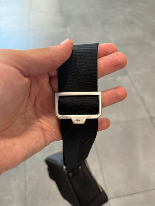 Bolsa lacoste tiracolo