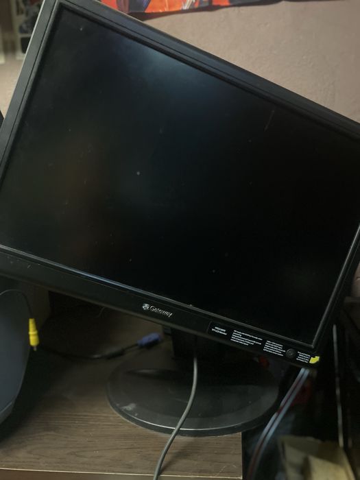 Monitor obrotowy Gateway 21”