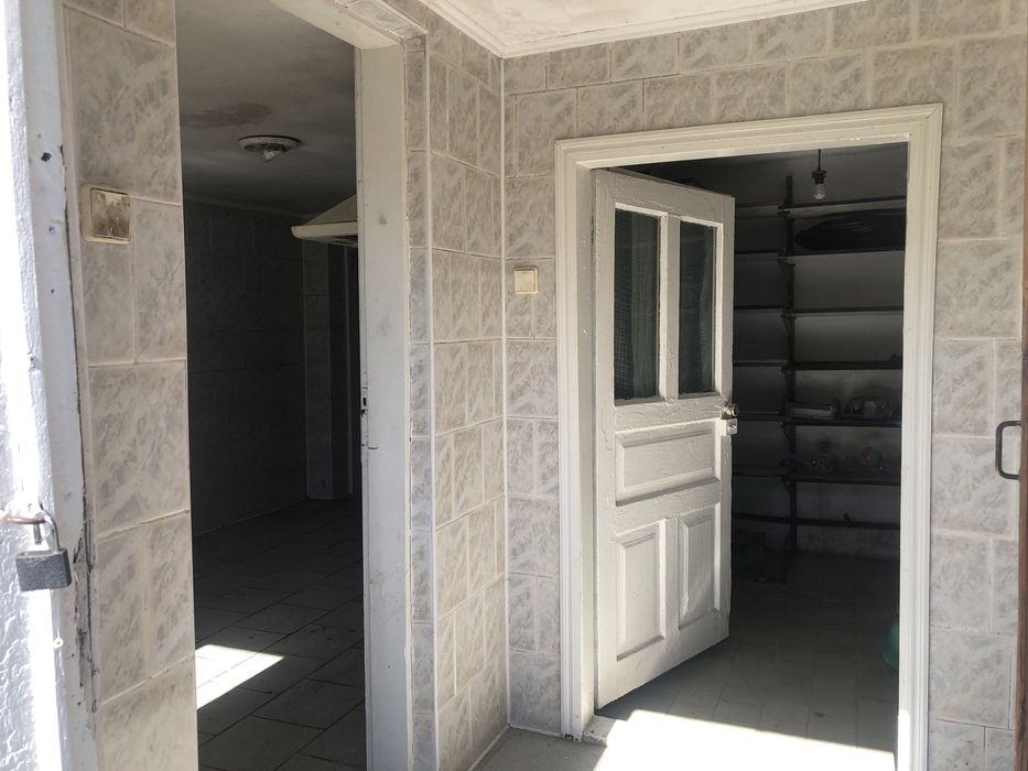 Продається будинок в центрі села Уличне