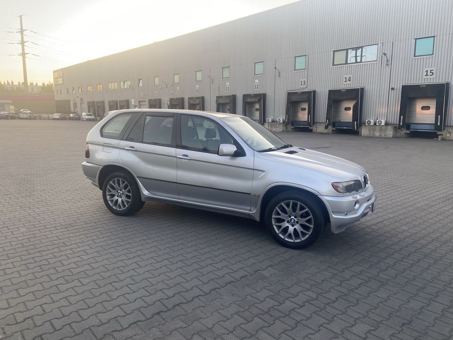 BMW X5 4.4 v8 + LPG E53