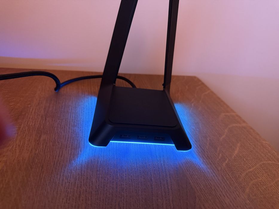 Suporte de Auscultadores Razer - RGB
