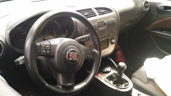 Para peças SEAT Leon (1P1)