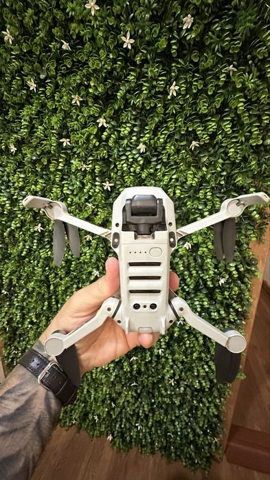 Drone DJI Mini 2 em perfeito estado