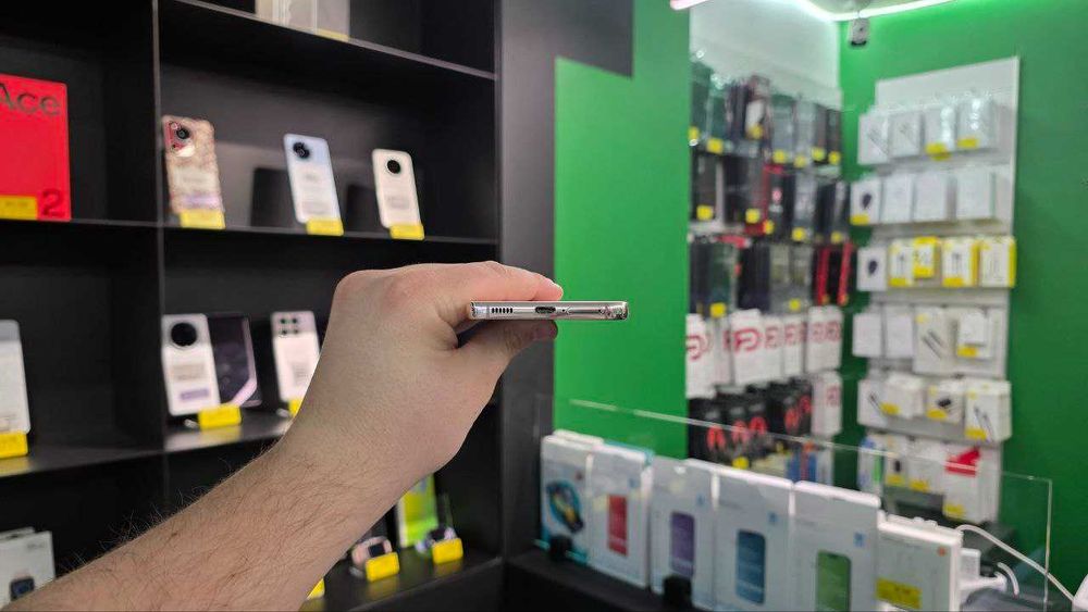 Магазин Samsung Galaxy S22 5G 8/256GB Pink Gold/White Гарантiя Trade