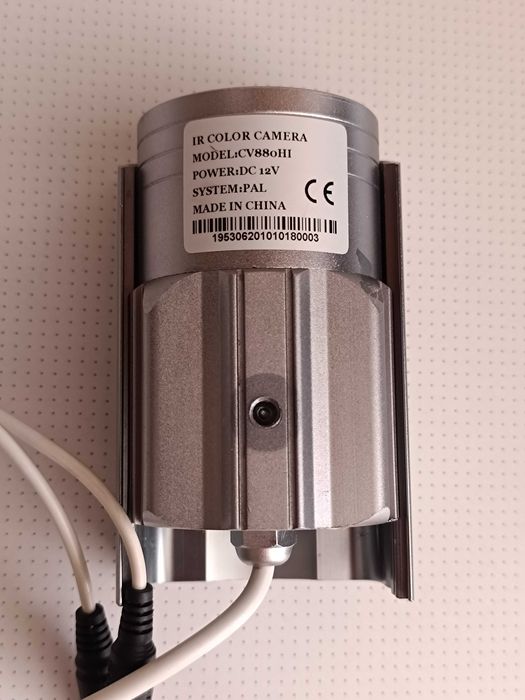 Box câmaras vigilância e monitor