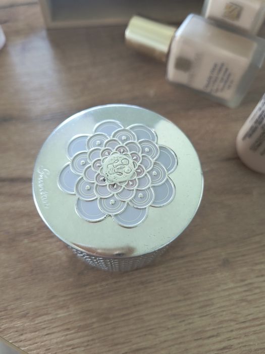 Guerlain Météorites 01 Pearly White kuleczki rozświetlające meteoryty