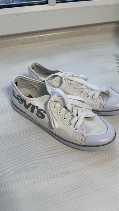Кеди Levi’s жіночі