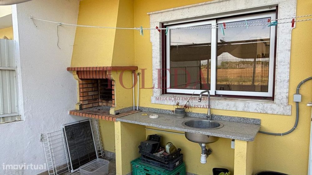 Moradia T3+1 com Terraço e Garagem