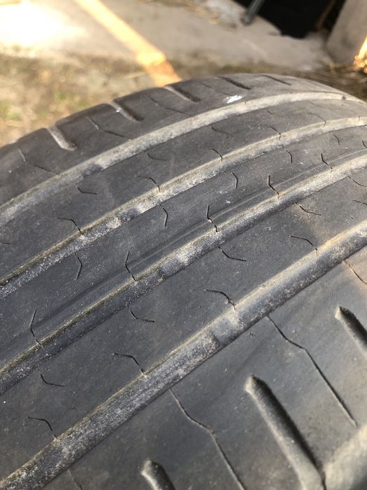 Opony letnie 215/65/R17 continental komplet