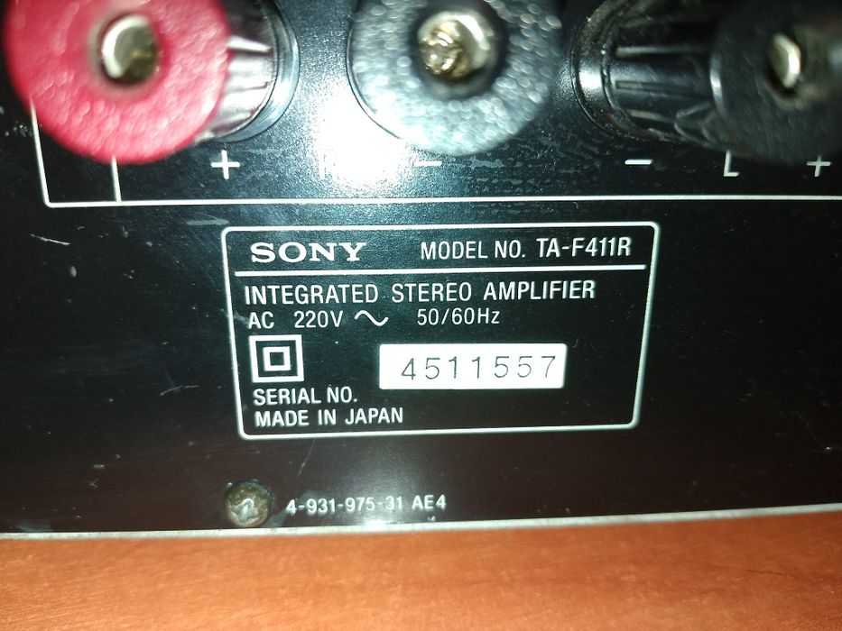 Усилитель Sony  TA-F411 R.