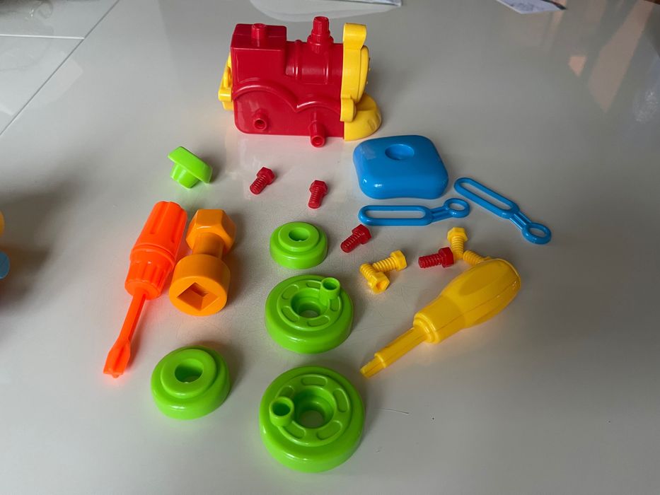 Конструктор паротяг плюс автівка