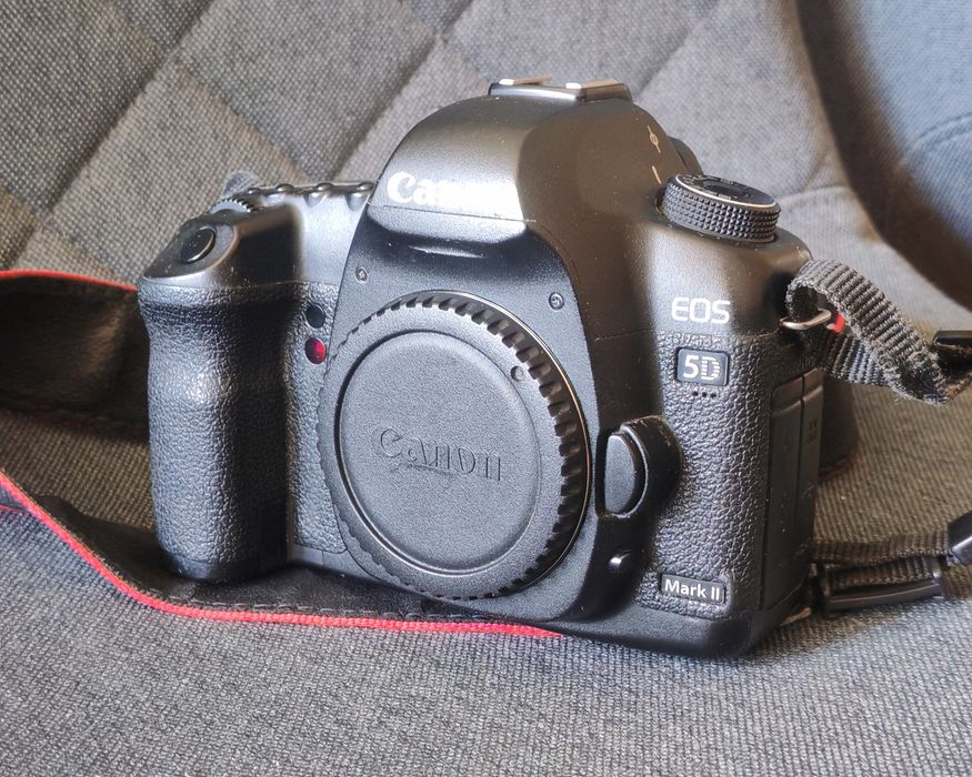 canon 5d mark ii - купити фототехніку, відеотехніку - Ціна на OLX.ua