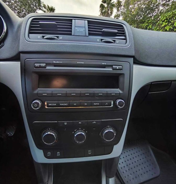 Skoda Yeti 1.6 TDI 2011 | Económico | SUV Familiar