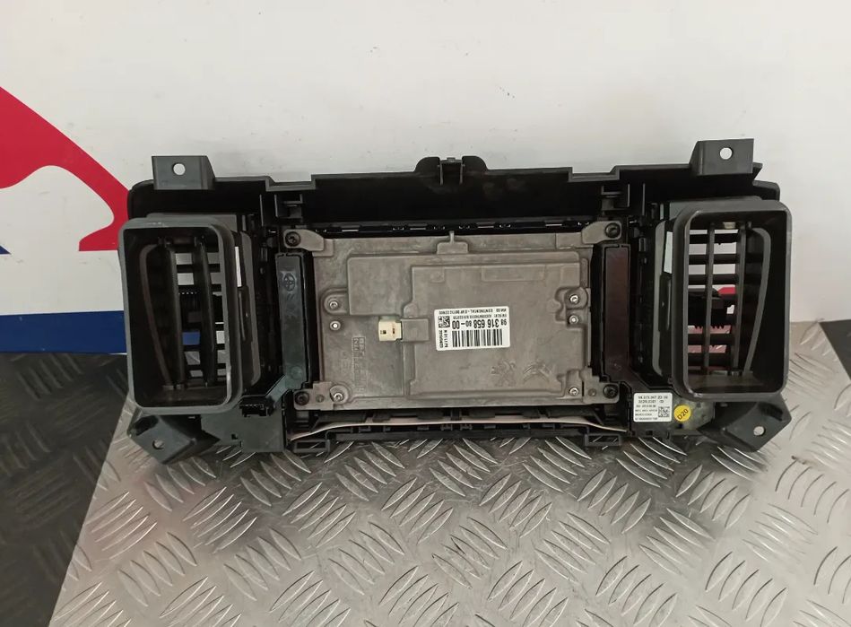 Display Navegação GPS Citroen Jumpy / Peugeot Expert 2020 Ref. 9831665880