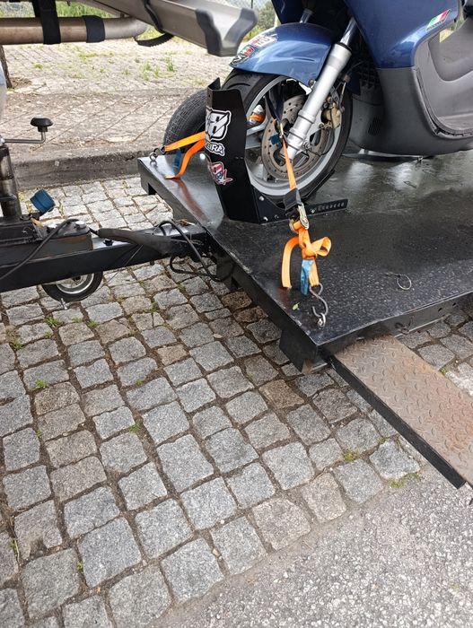 Atrelado para motos