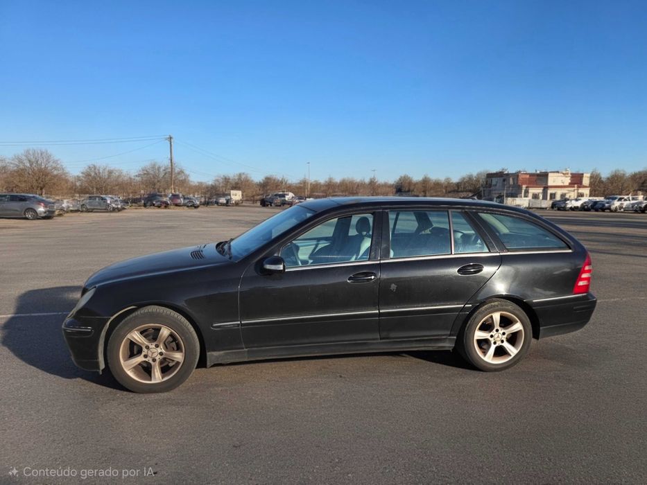 Carrinha Mercedes C220 Avantgarde Ano 2005 Mafra