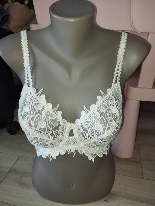 Бюстгальтер 80 В