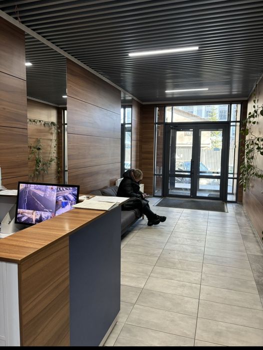 Продам 1 кім квартиру! ЖК Метрополія , метро Вирлиця 3 хвилини пішки!