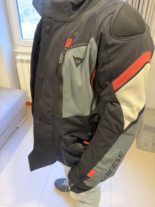 Dainese goretex tamanho 52