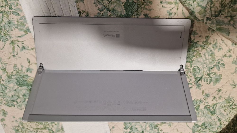 Surface pro 6 para peças, " danificado "