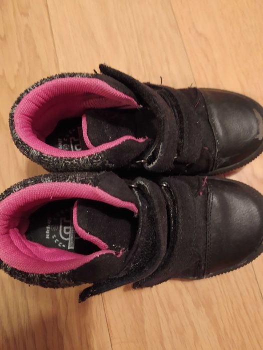 Botas de menina, tamanho 28