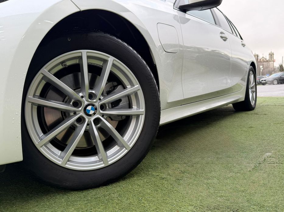 BMW 320 e Corporate Edition Auto