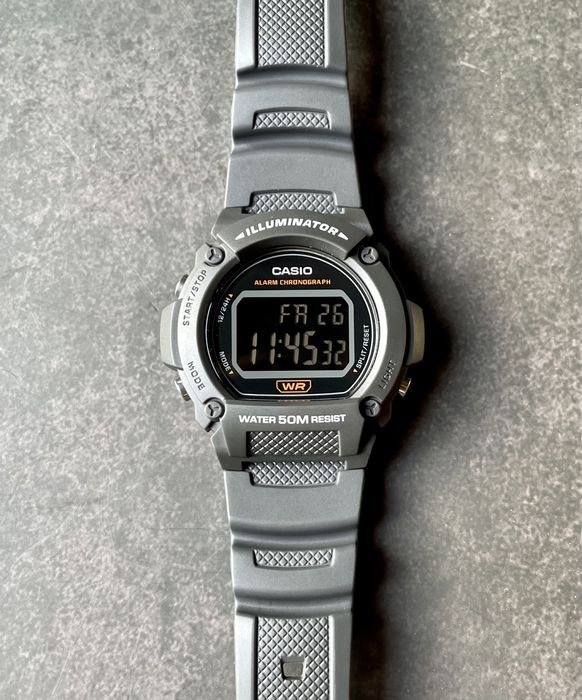 Годинник Casio W-219H-8B новий оригінал великий вибір годинників
