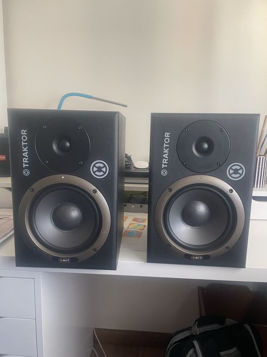 Monitores de estudio BCT MT600A