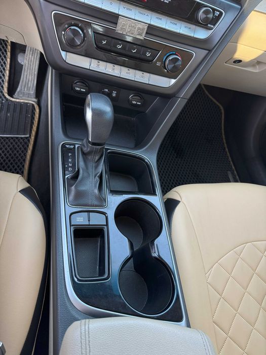 Hyunday Sonata LF (VII) 2018 USA 2.4 чорний