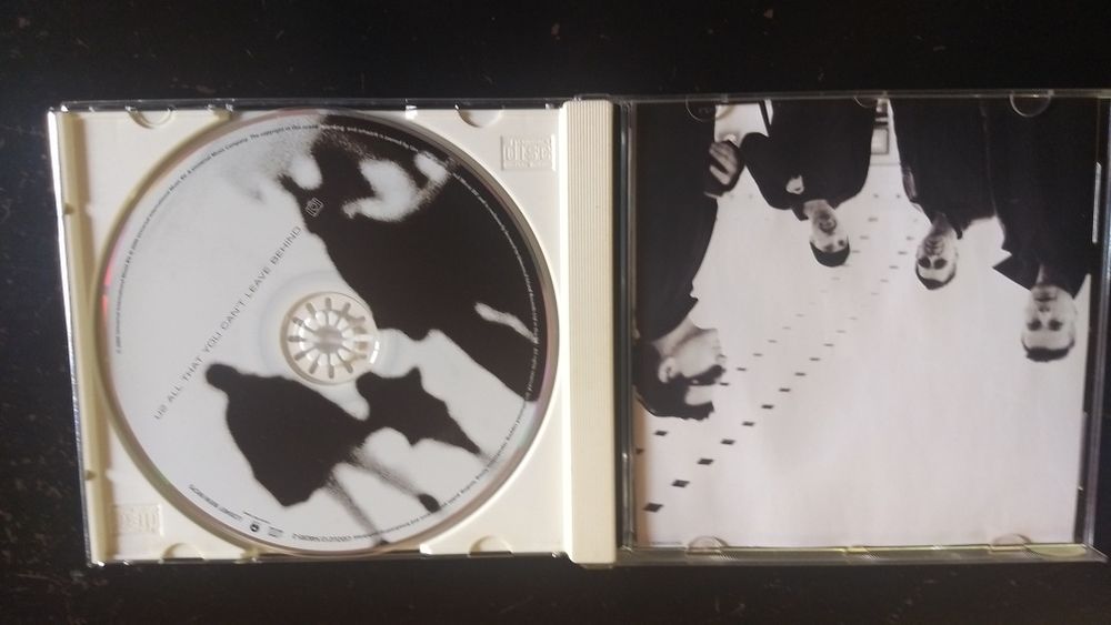 U2 CD "All That You Can't Leave Behind"64563914114945121