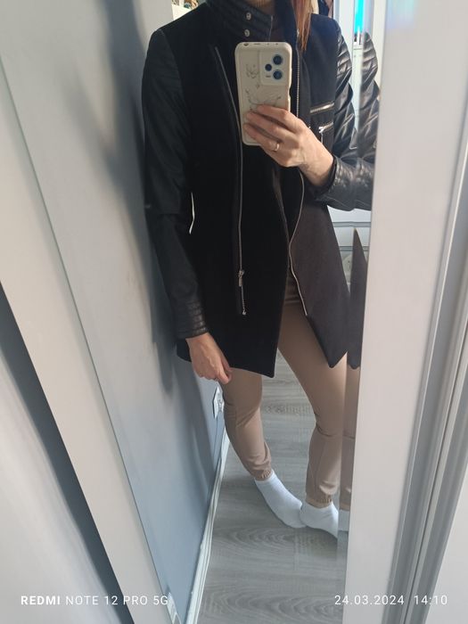 Płaszcz płaszczyk czarny eko skóra rękawy S/m