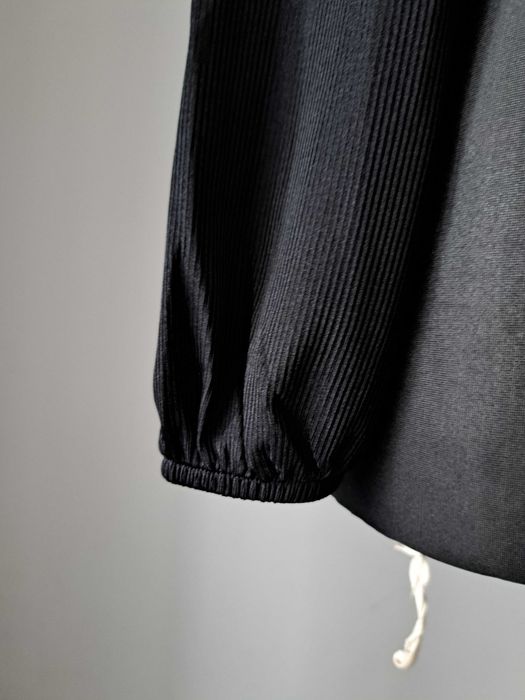 Bik Bok Piękna czarna bluzka crop top XS/34