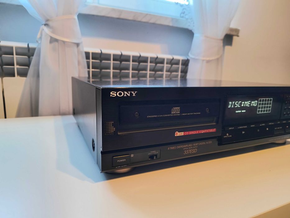 Sony CDP-337 ESD + pilot