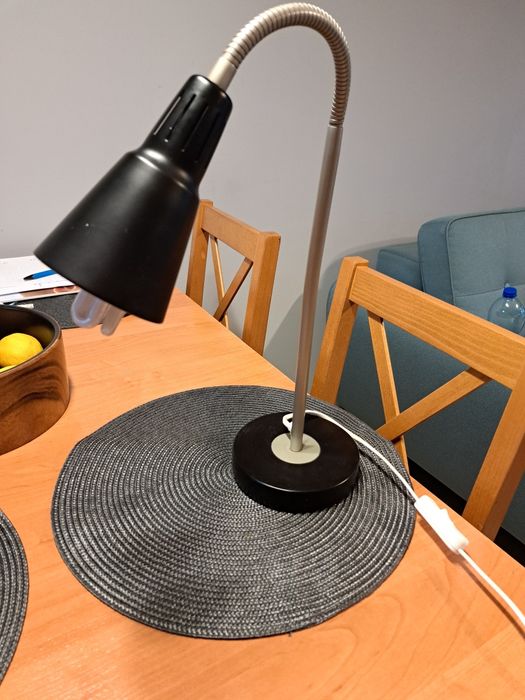 Lampka biurowa Ikea Kvart srebrna, granatowa