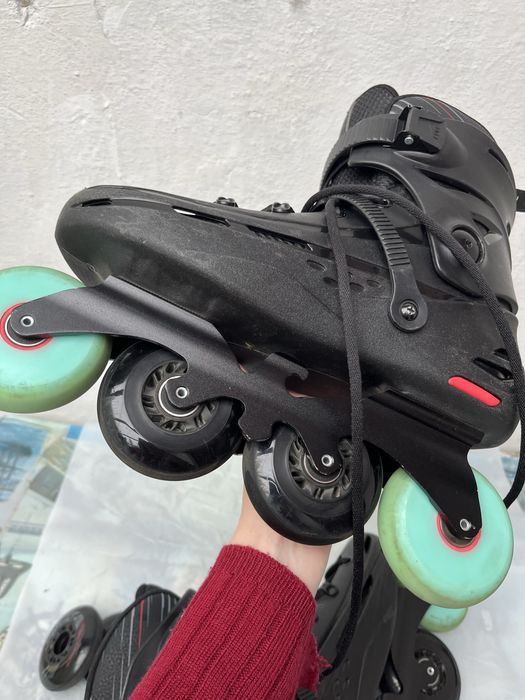 Ролики flying eagle f4 raven черные